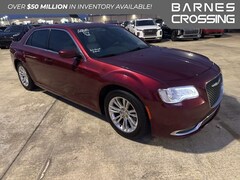 2018 Chrysler 300 Touring Sedan