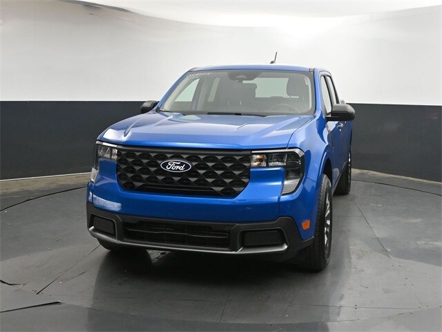 2025 Ford Maverick XLT photo 2