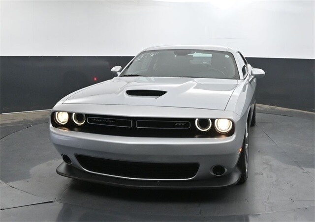 2023 Dodge Challenger GT photo 2