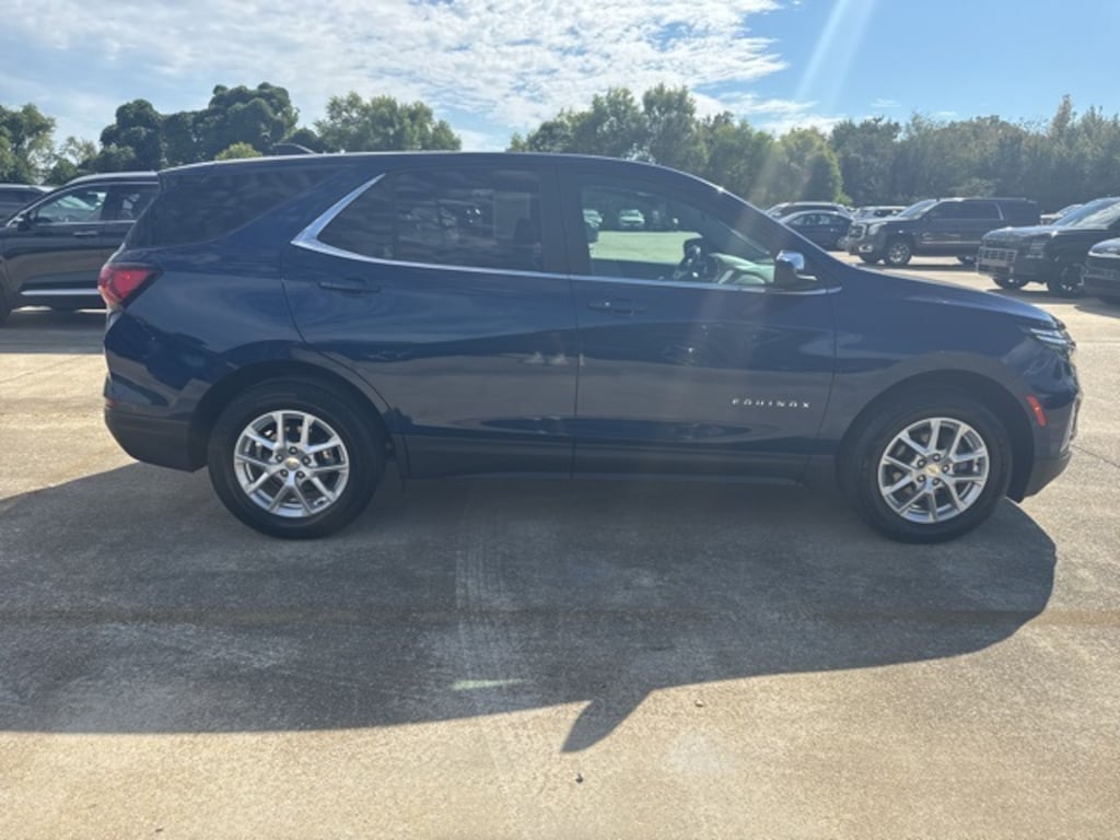 Used 2022 Chevrolet Equinox LT SUV