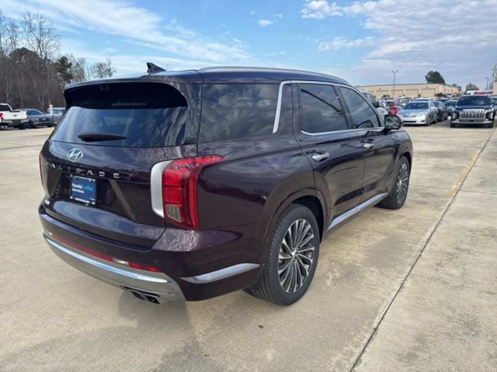 Used 2023 Hyundai Palisade Calligraphy SUV