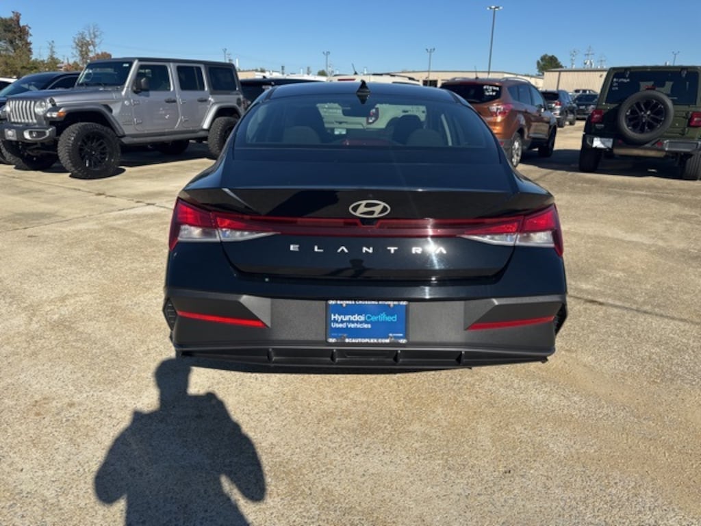 Certified 2024 Hyundai Elantra SEL Sedan