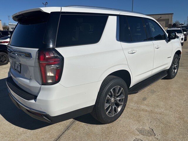 2021 Chevrolet Tahoe LS photo 3