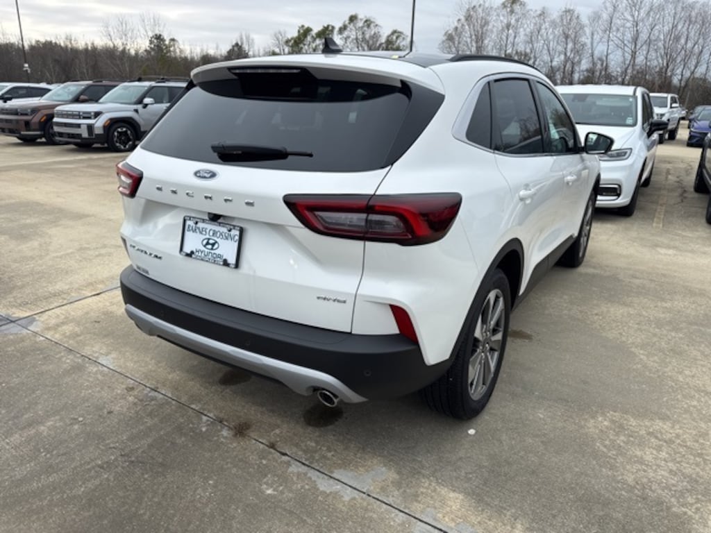 Used 2025 Ford Escape Platinum SUV