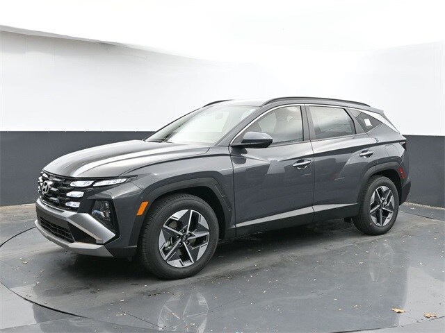 2025 Hyundai Tucson SEL photo 3