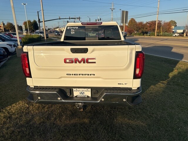 2024 Gmc Sierra 1500 SLT photo 4