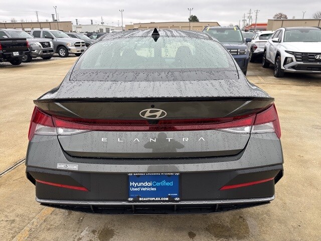 2026 Hyundai Elantra SEL Sport photo 4