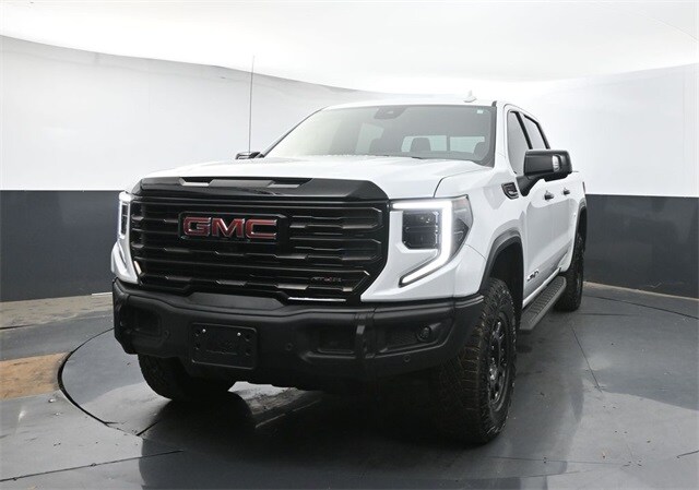 2024 Gmc Sierra 1500 AT4X photo 2