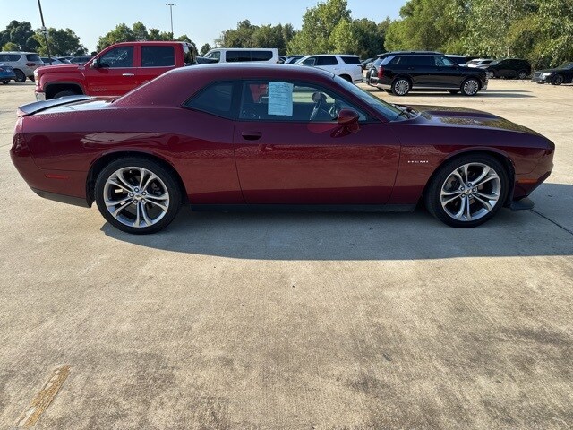 2021 Dodge Challenger R/T photo 4