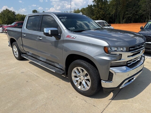 2022 Chevrolet Silverado 1500 LTZ photo 3