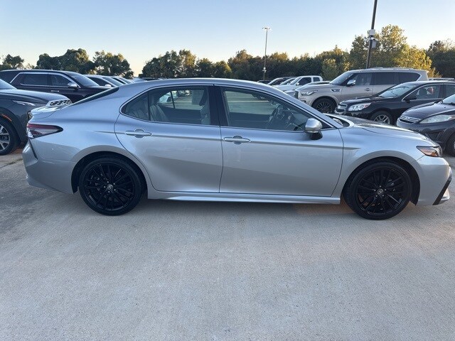 2023 Toyota Camry XSE photo 2