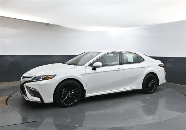 2024 Toyota Camry XSE photo 3