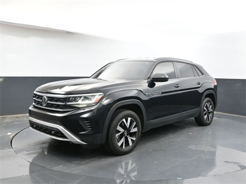 Used 2022 Volkswagen Atlas Cross Sport 2.0T SE SUV