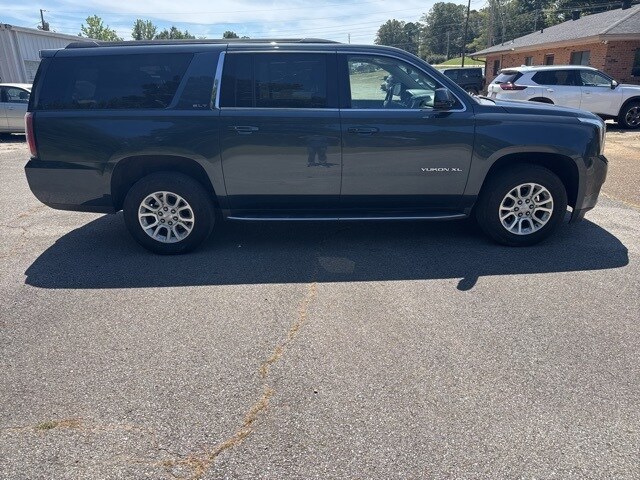 2019 Gmc Yukon XL SLT photo 4