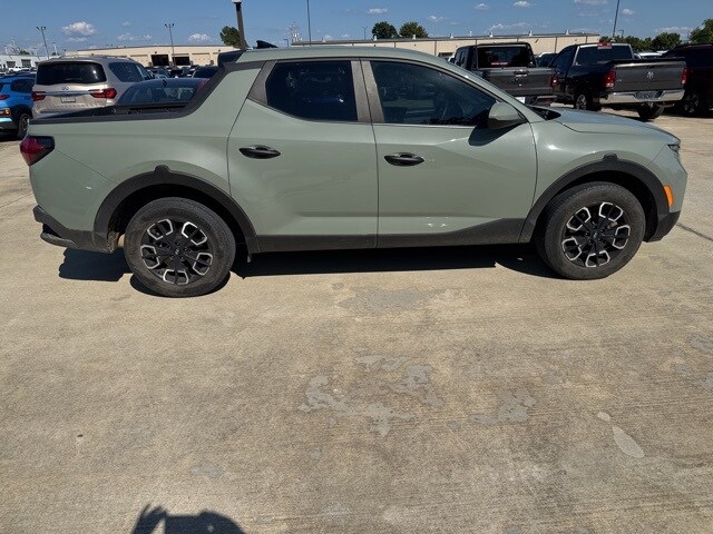 2023 Hyundai Santa Cruz SE photo 4