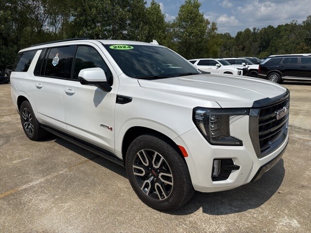 2024 Gmc Yukon XL AT4 photo 3