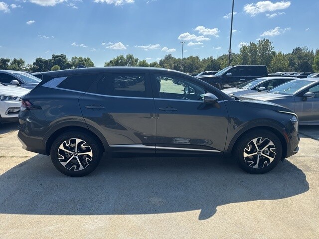 2024 Kia Sportage EX photo 4
