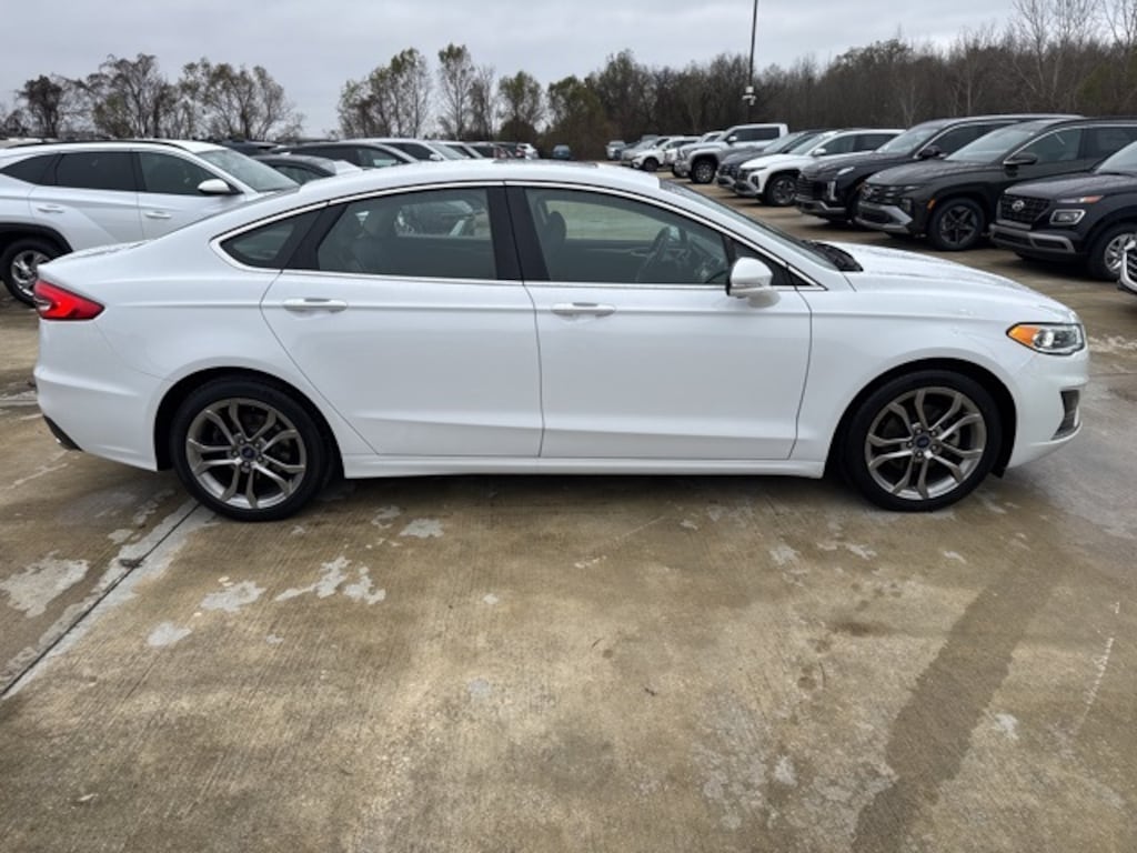 Used 2019 Ford Fusion SEL Sedan