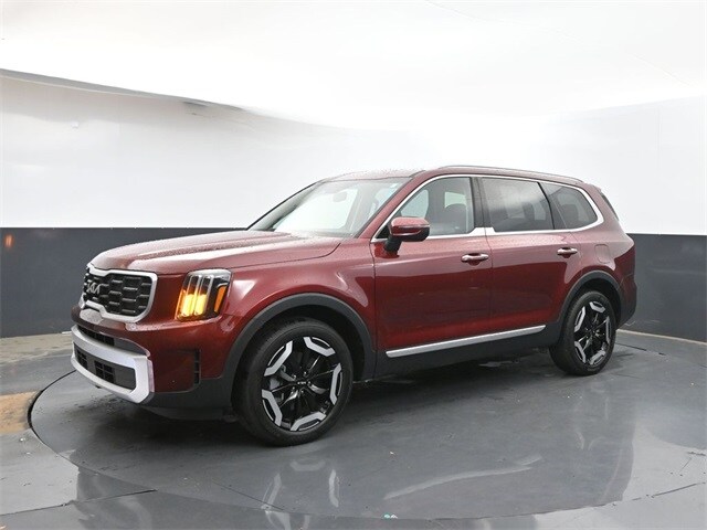 2024 Kia Telluride S photo 3
