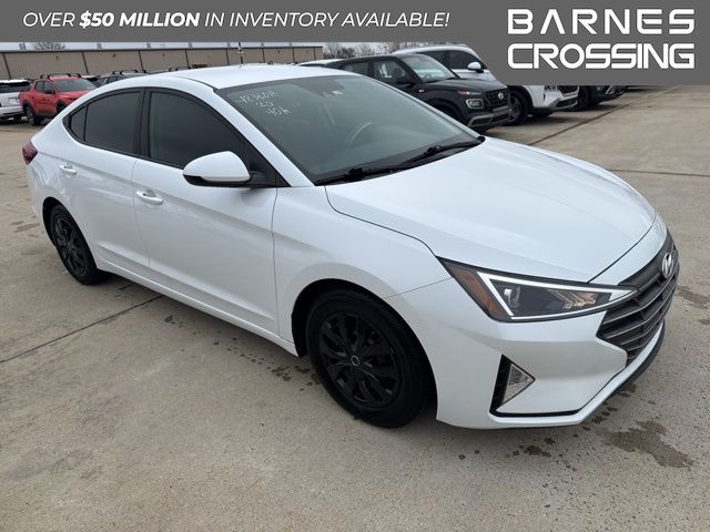 2020 Hyundai Elantra Base's photo