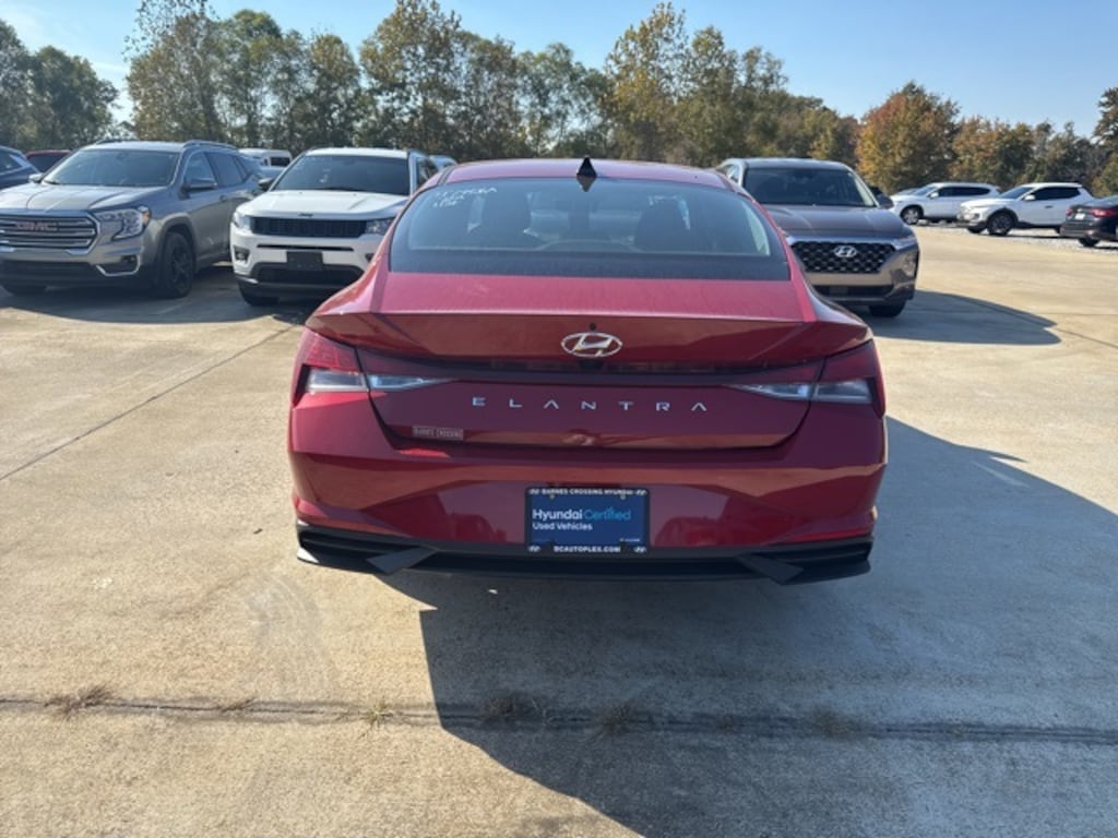 Certified 2022 Hyundai Elantra SEL Sedan
