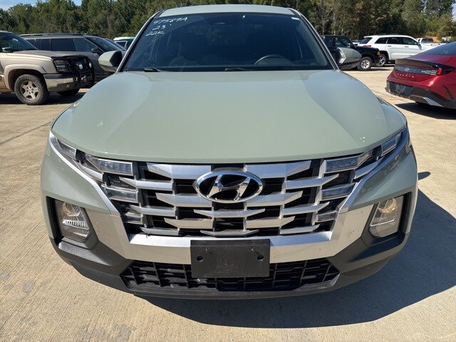 2023 Hyundai Santa Cruz SE photo 2