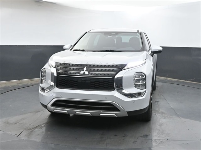 Used 2023 Mitsubishi Outlander SE with VIN JA4J3UA87PZ041989 for sale in Tupelo, MS