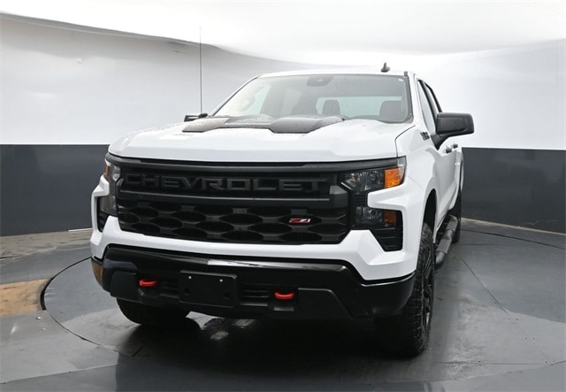 Used 2024 Chevrolet Silverado 1500 Custom with VIN 3GCUDCED8RG122942 for sale in Tupelo, MS