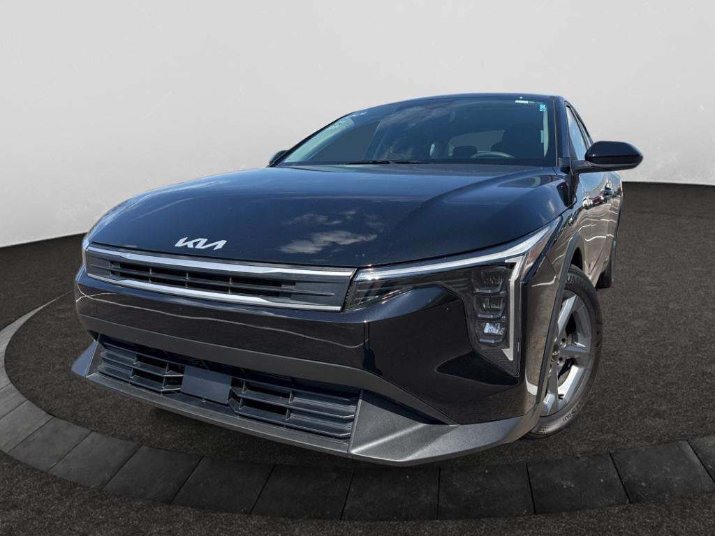 Used 2025 Kia K4 LXS Sedan