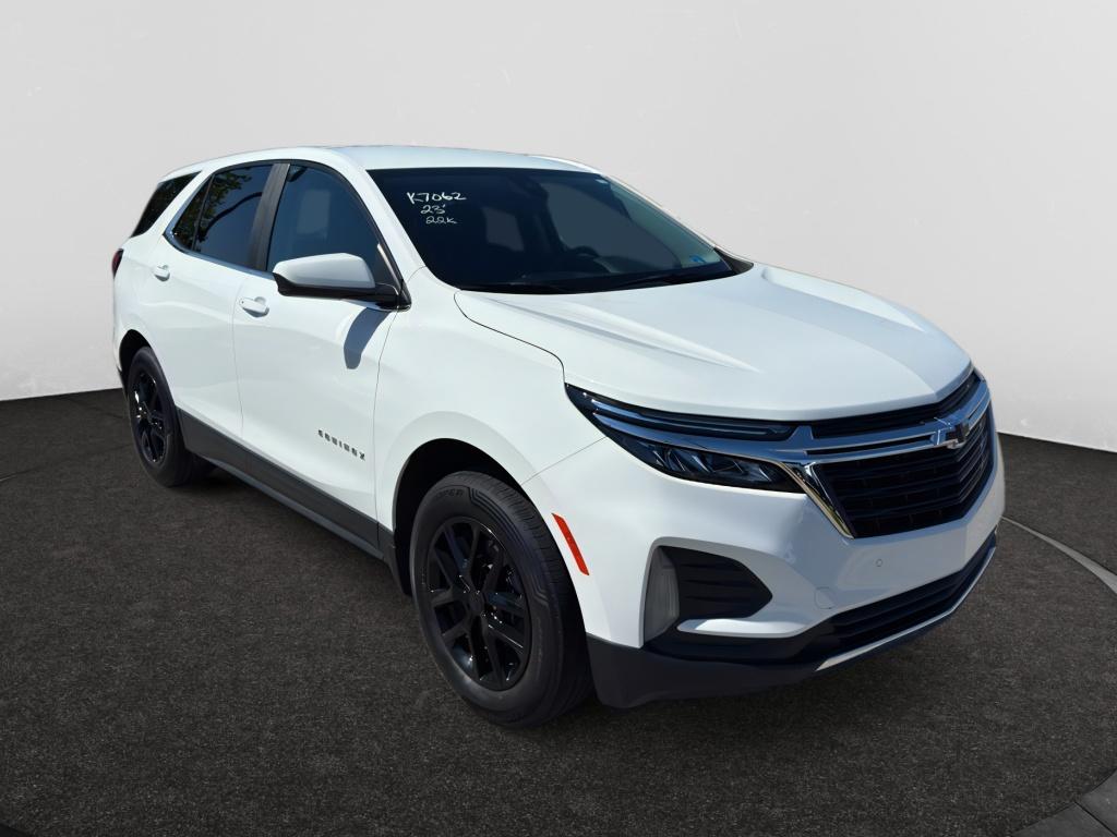 2023 Chevrolet Equinox LT photo 3