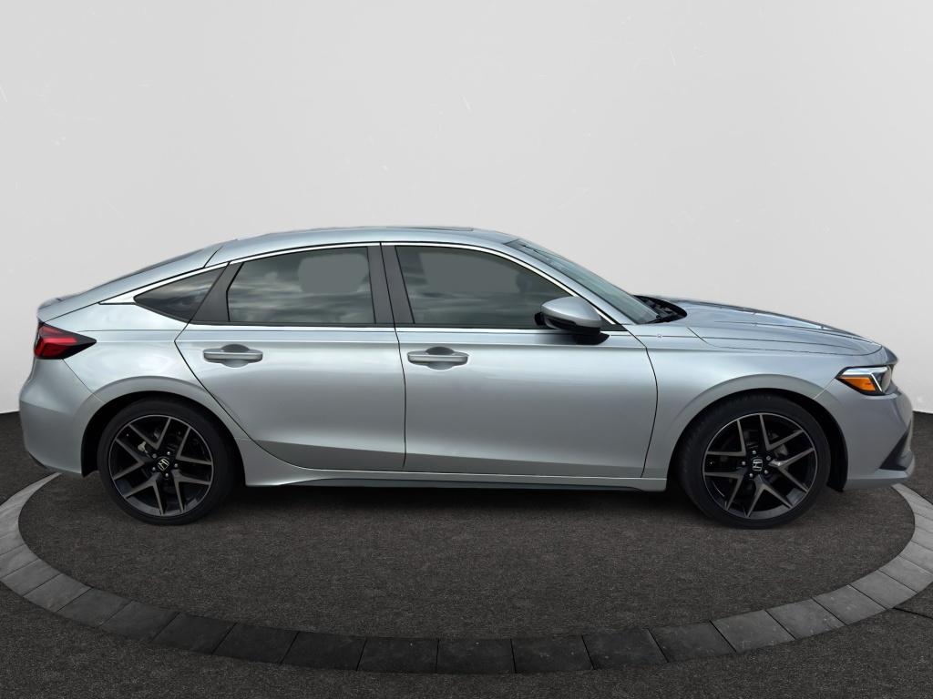 2022 Honda Civic Sport Touring Hatchback photo 4