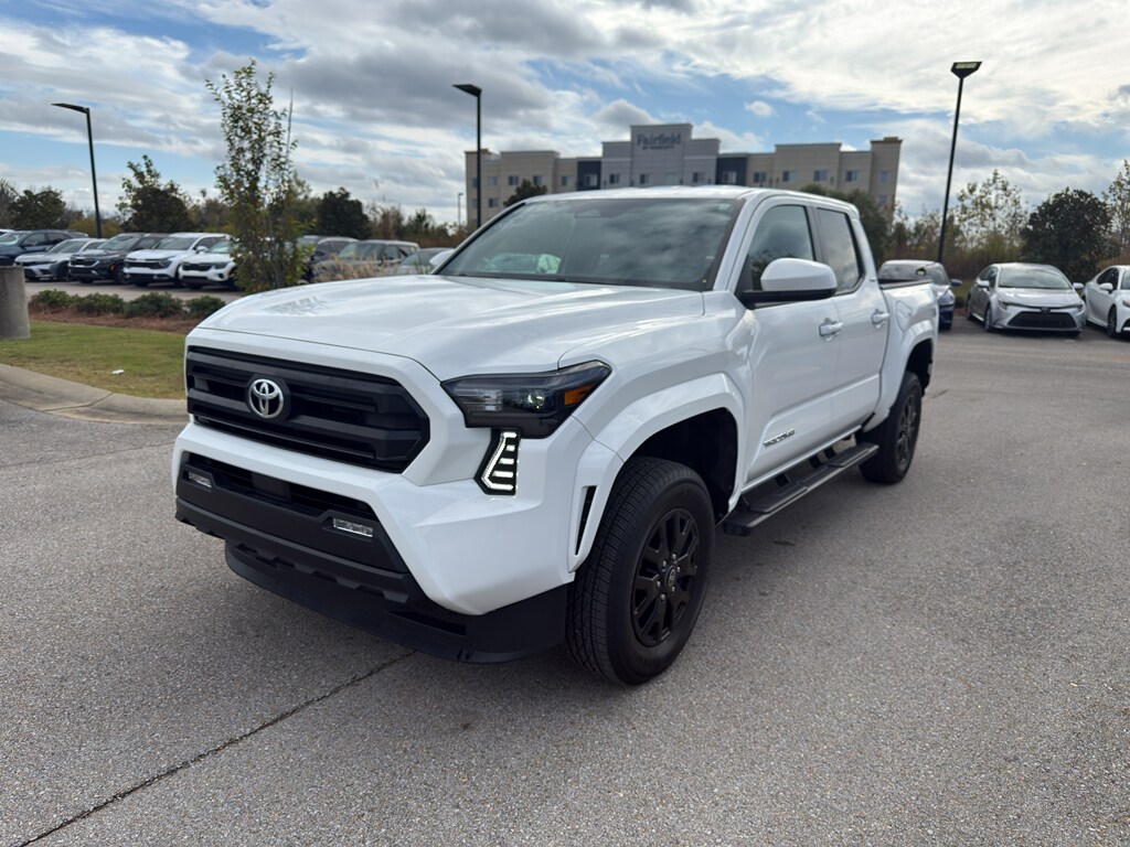 Used 2024 Toyota Tacoma SR5 Truck Double Cab