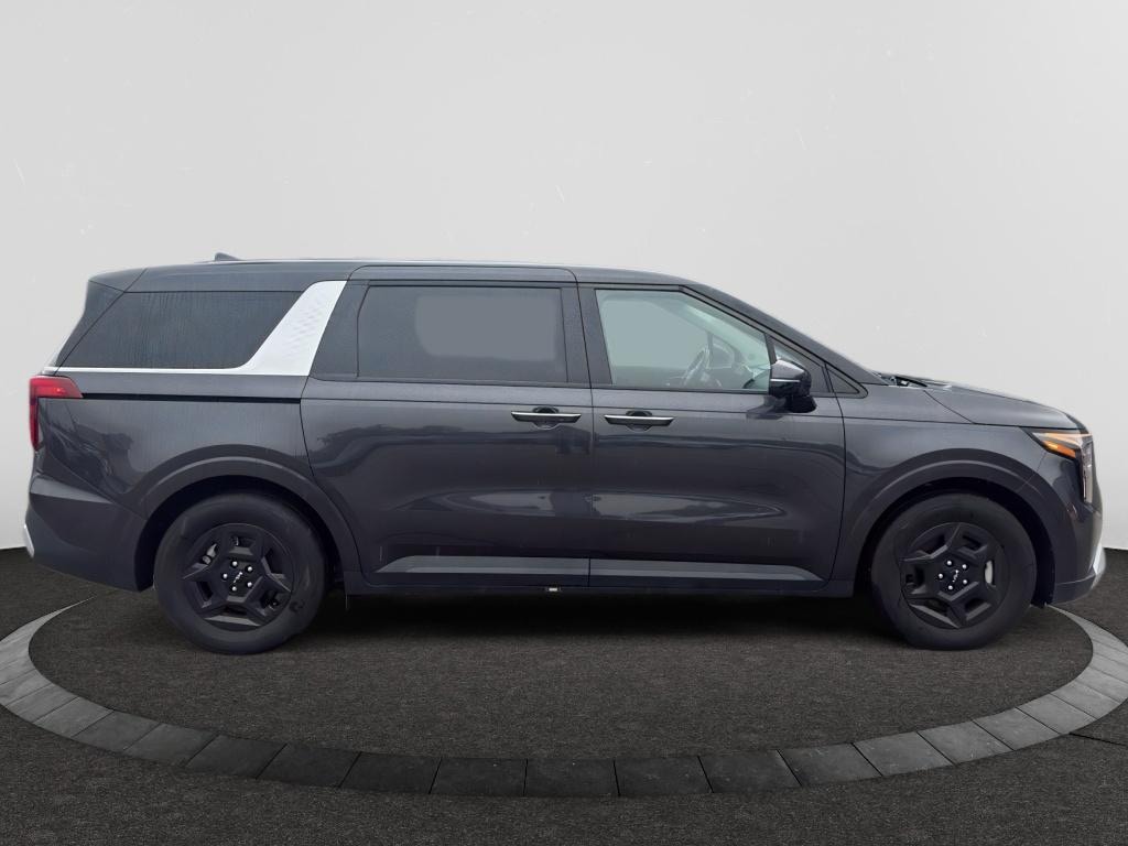 Used 2025 Kia Carnival LXS Van Passenger Van
