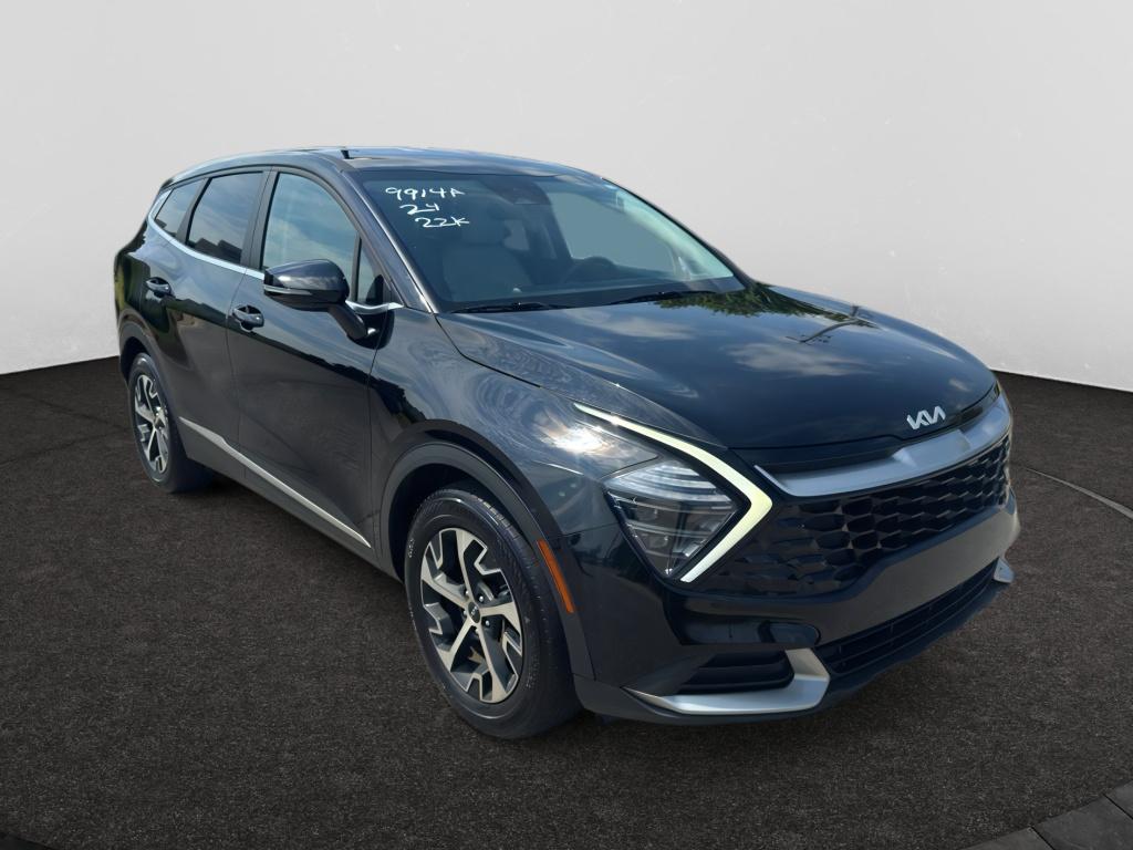 2024 Kia Sportage EX photo 3