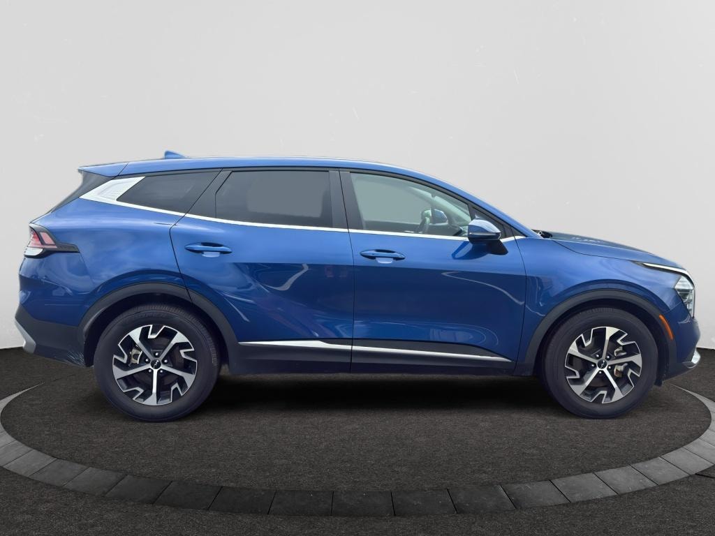 Used 2024 Kia Sportage EX SUV