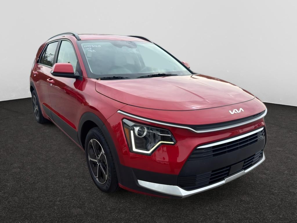 Used 2023 Kia Niro EX SUV