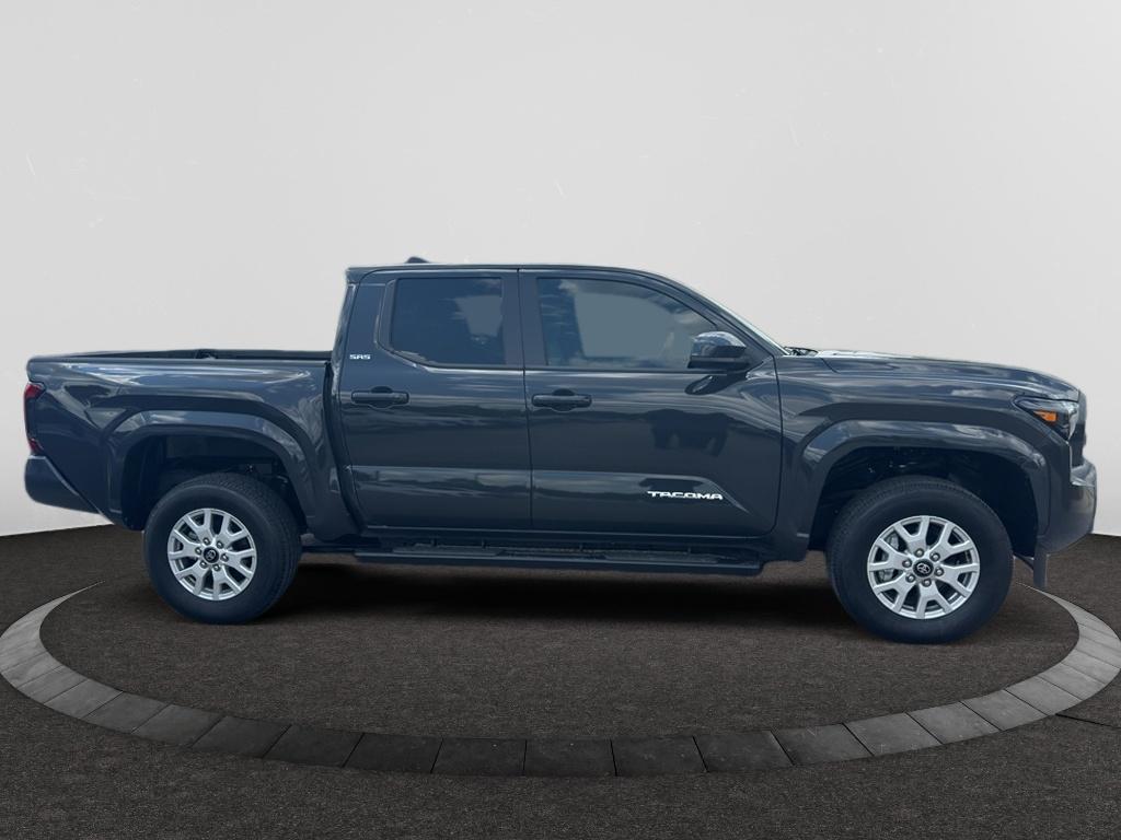 2024 Toyota Tacoma SR5 photo 2