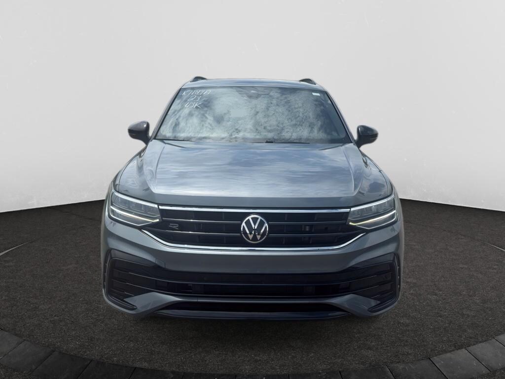 Used 2023 Volkswagen Tiguan 2.0T SE R-Line Black SUV