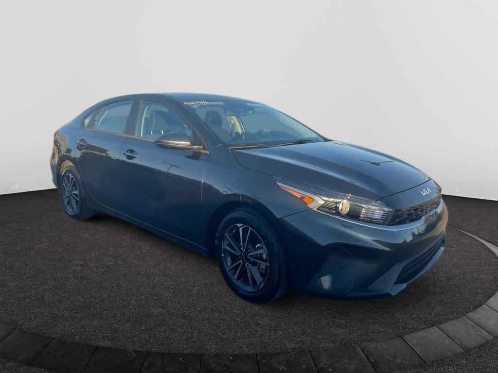 Used 2024 Kia Forte LXS Sedan
