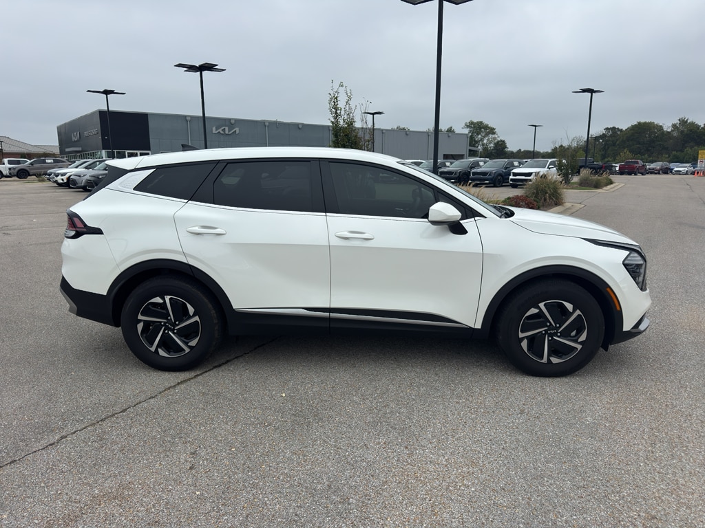 Certified 2025 Kia Sportage Hybrid LX SUV