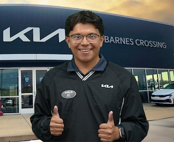Staff member Roy Torres from ID_78dc5ea05b3a
