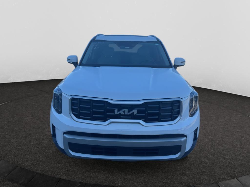 2024 Kia Telluride S photo 2