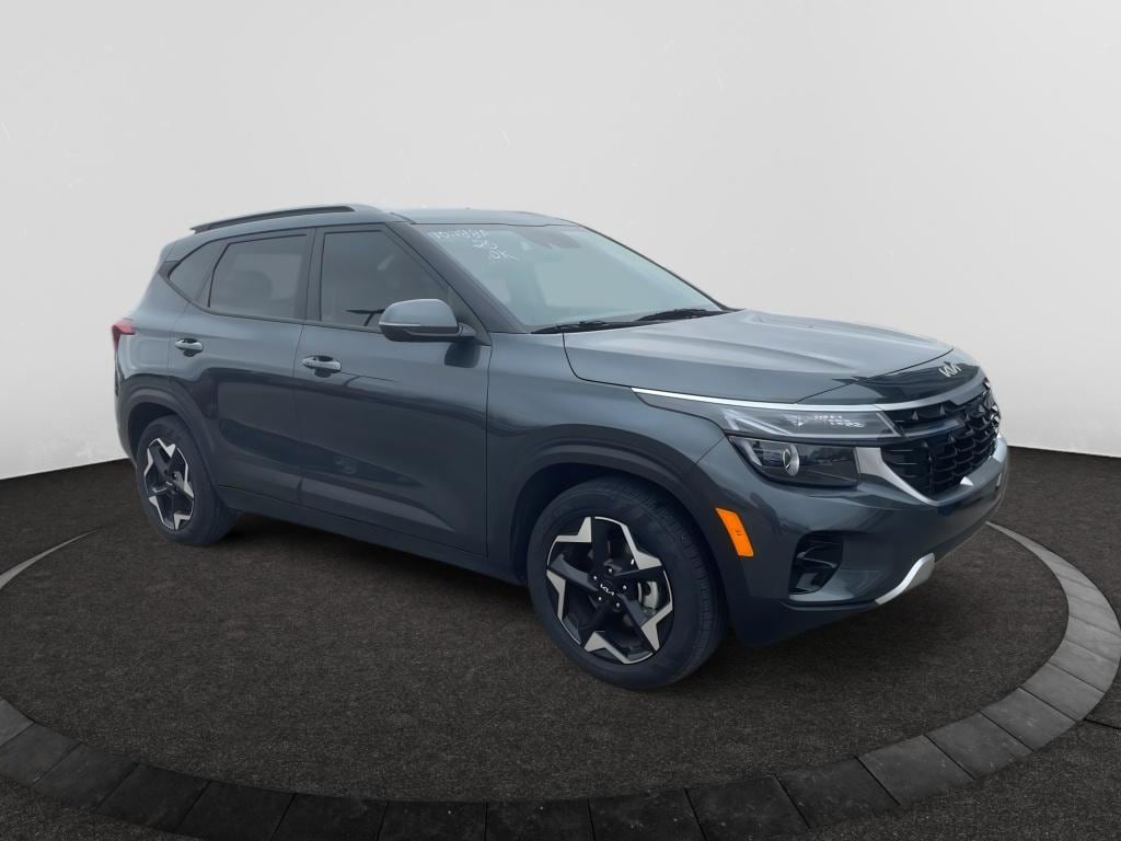 Used 2025 Kia Seltos S SUV