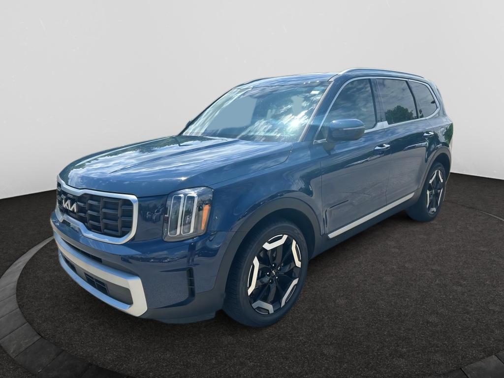 Used 2023 Kia Telluride S with VIN 5XYP64GC3PG340798 for sale in Saltillo, MS