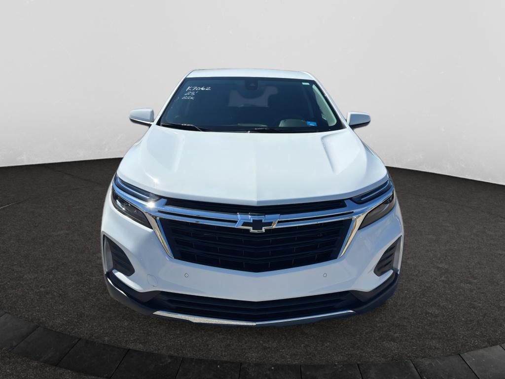 2023 Chevrolet Equinox LT photo 2