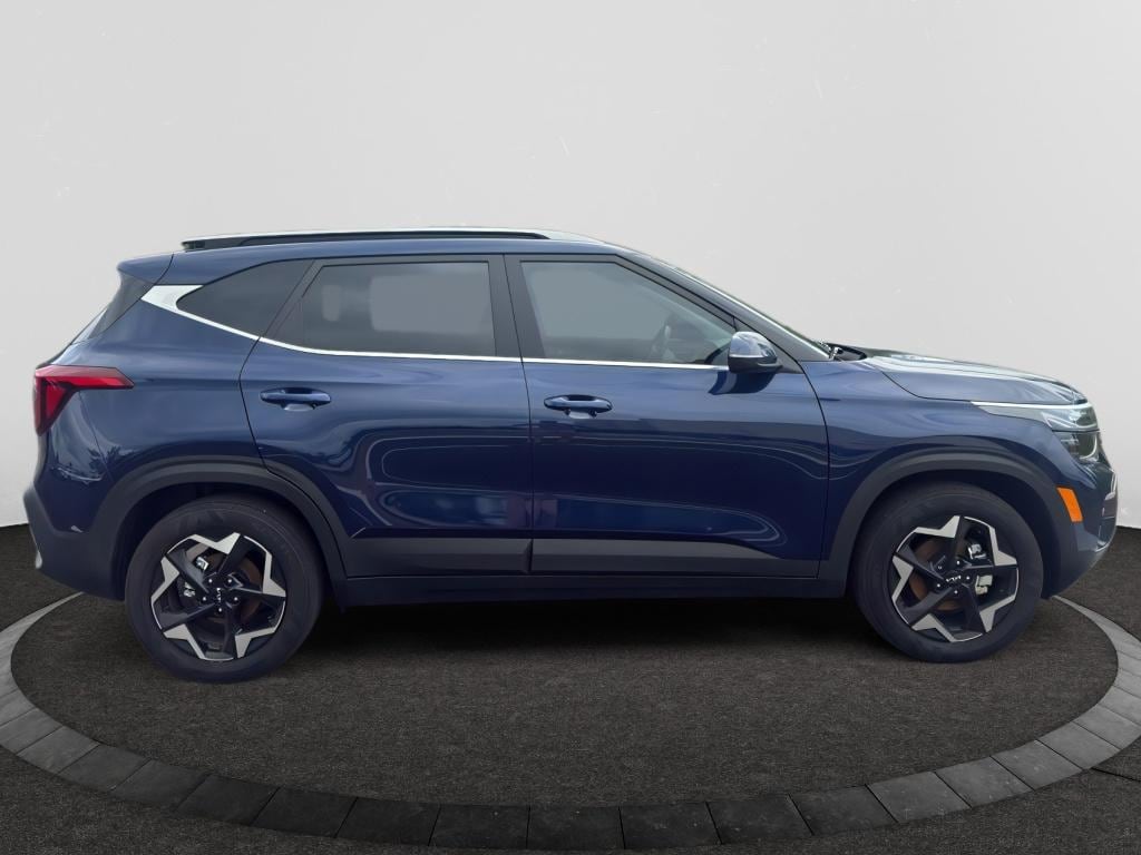 Used 2026 Kia Seltos EX SUV