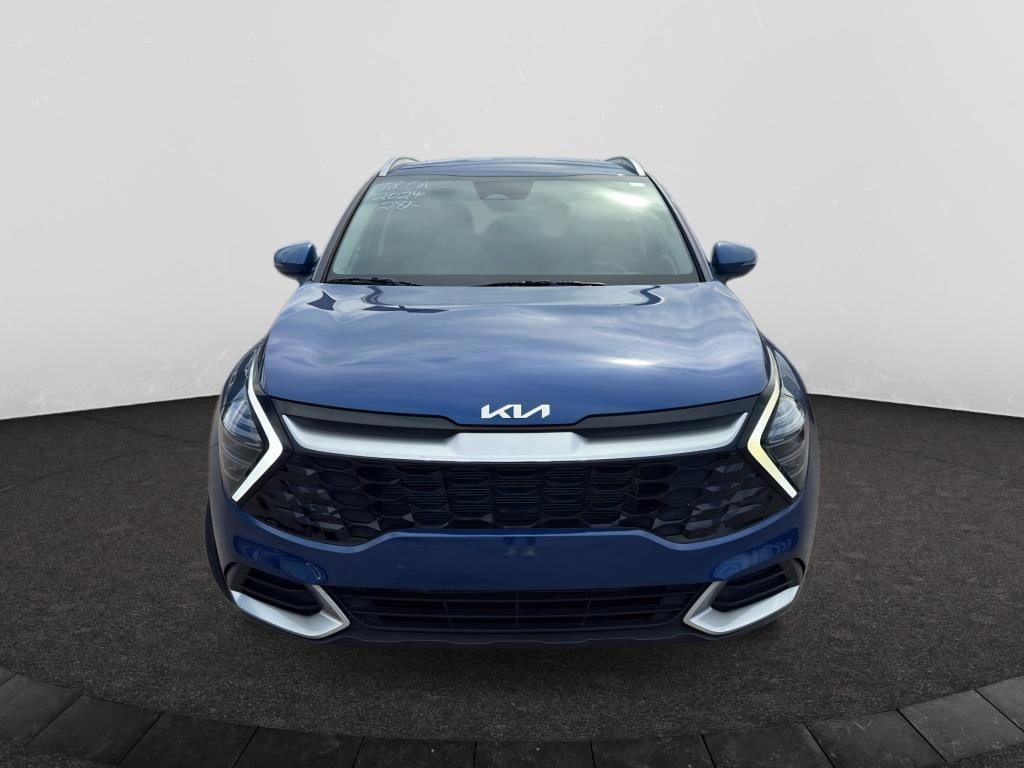 Used 2024 Kia Sportage EX SUV
