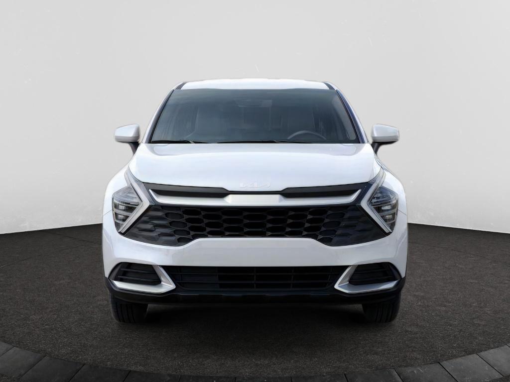 2025 Kia Sportage Hybrid LX photo 2