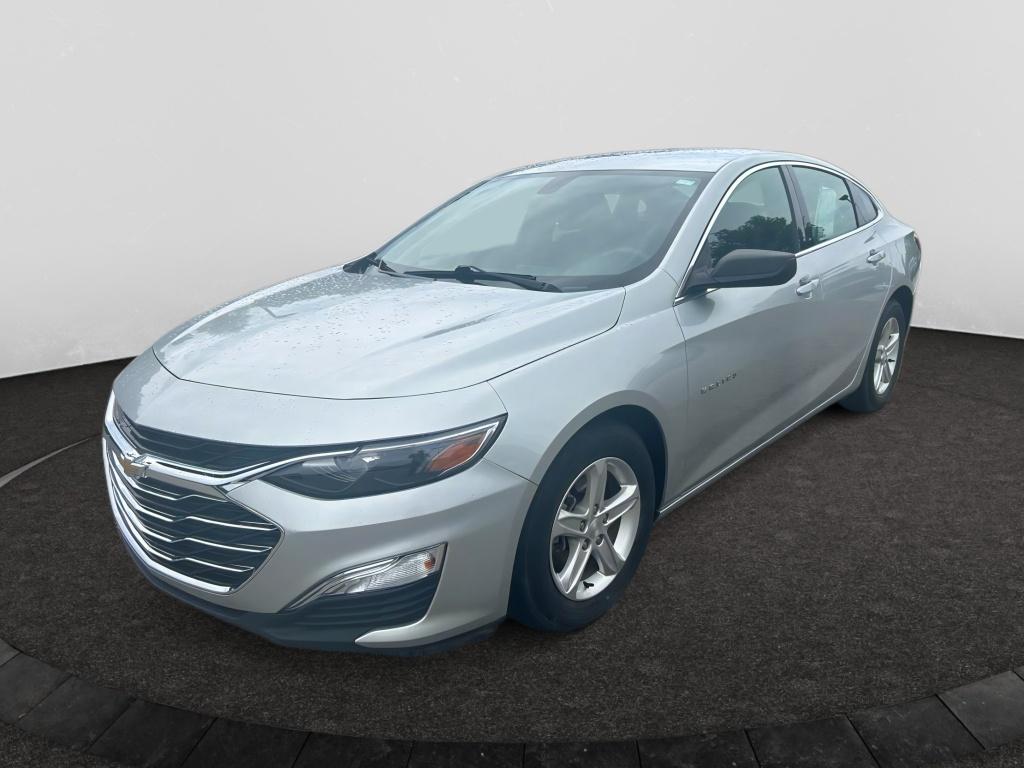 Used 2021 Chevrolet Malibu 1LS with VIN 1G1ZB5ST8MF047147 for sale in Saltillo, MS