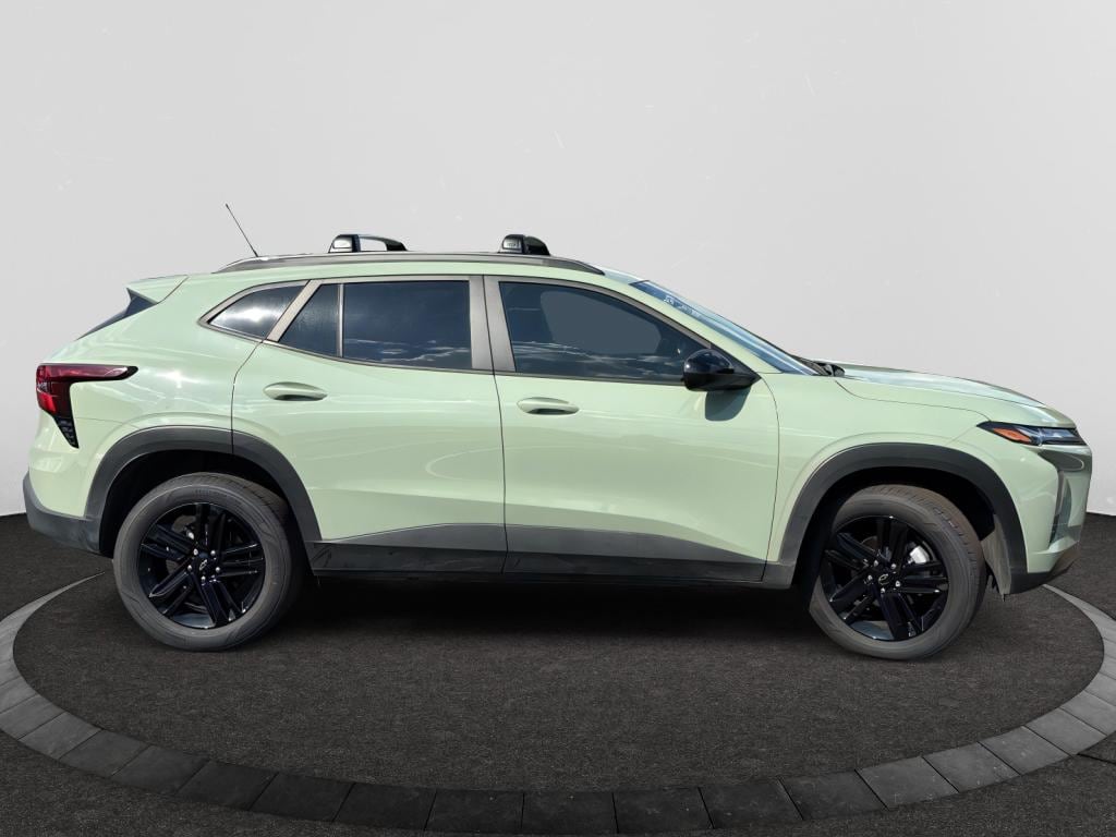 Used 2025 Chevrolet Trax ACTIV SUV